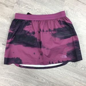 North Face Skirt size Small